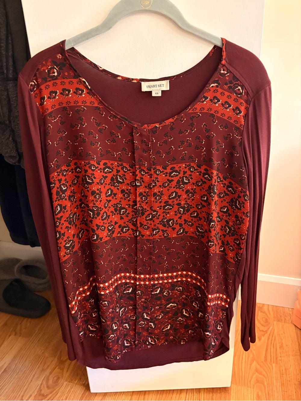 Smart Set Burgundy Mixed Print Long Sleeve Tee